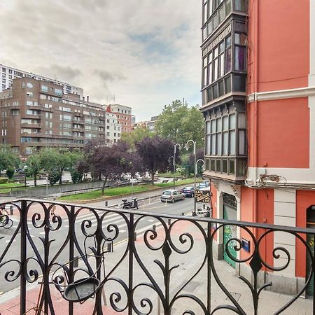 Ferienwohnung Muy Luminoso A 5 Min Del Centro De Bilbao Exterior foto