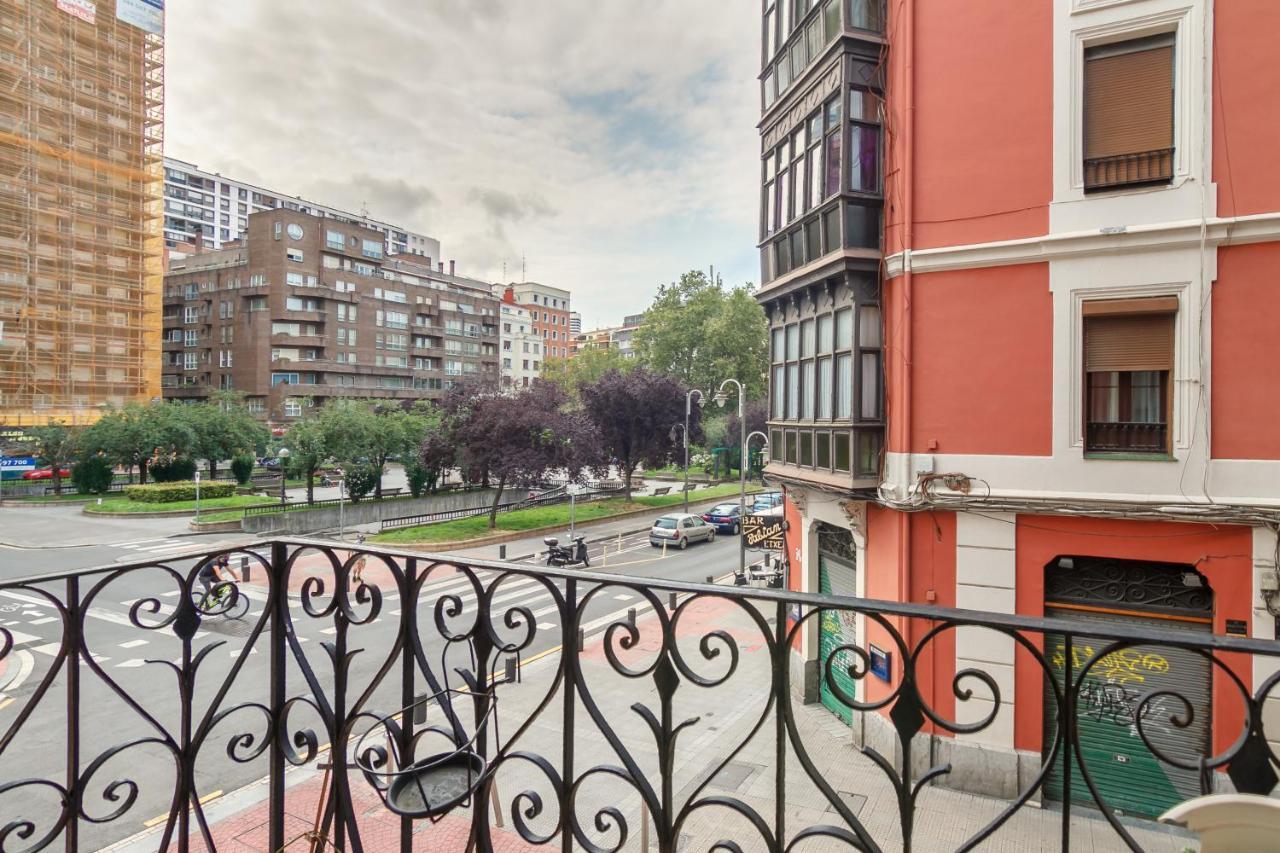 Ferienwohnung Muy Luminoso A 5 Min Del Centro De Bilbao Exterior foto