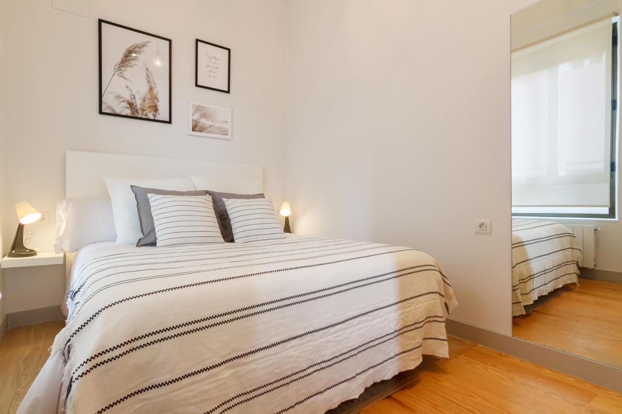 Ferienwohnung Muy Luminoso A 5 Min Del Centro De Bilbao Exterior foto