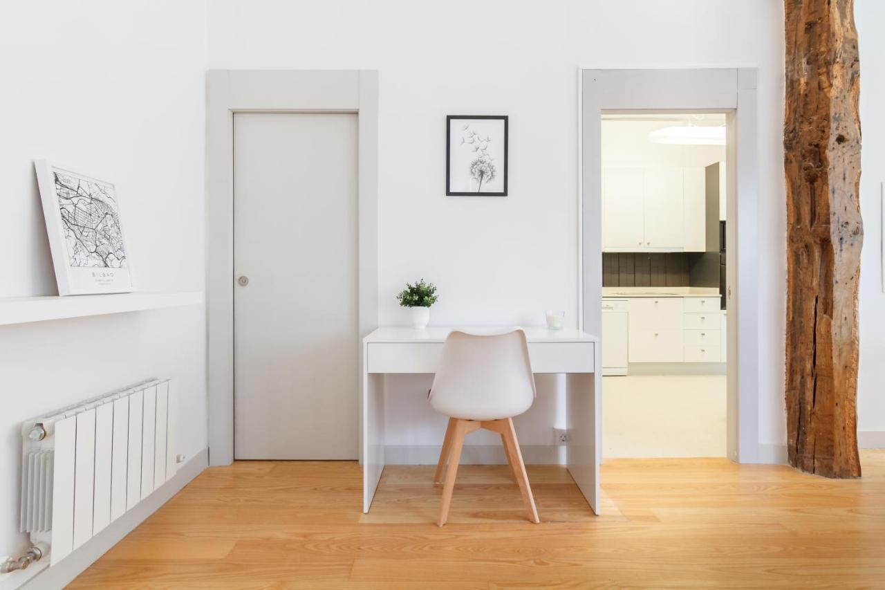 Ferienwohnung Muy Luminoso A 5 Min Del Centro De Bilbao Exterior foto